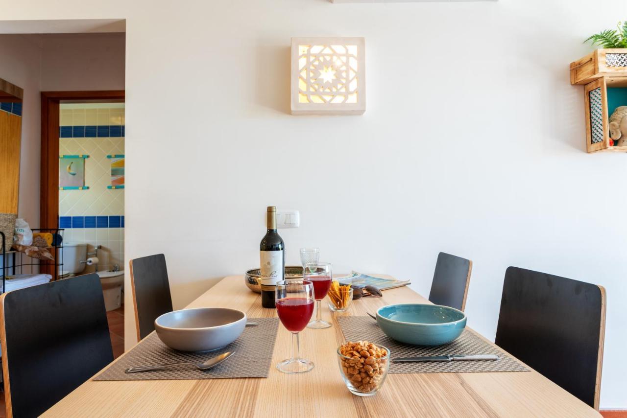 Sunny Apartment With Sea View Тавира Екстериор снимка