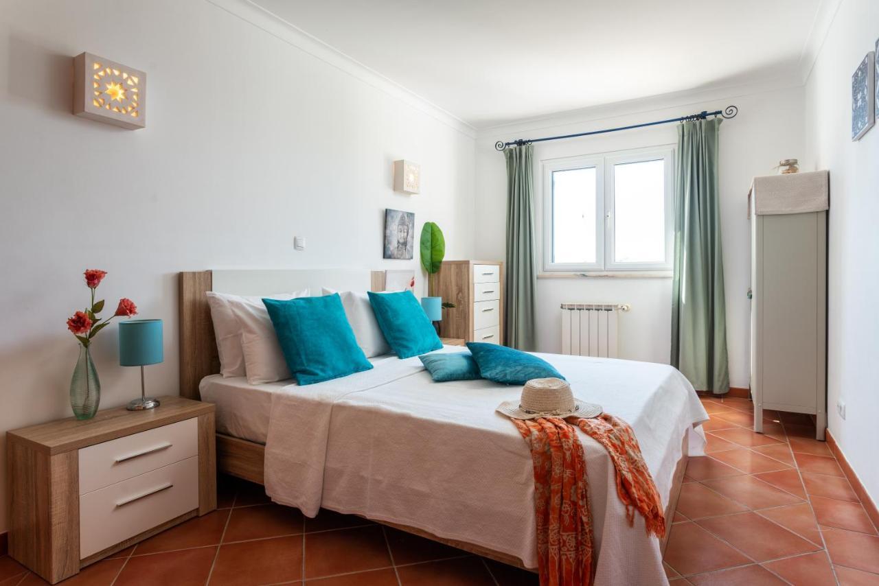 Sunny Apartment With Sea View Тавира Екстериор снимка