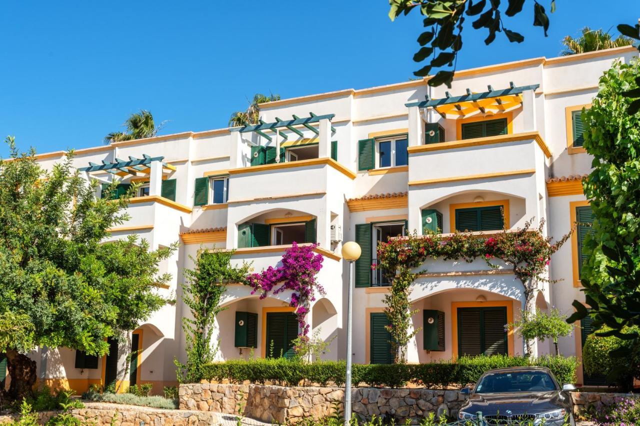 Sunny Apartment With Sea View Тавира Екстериор снимка